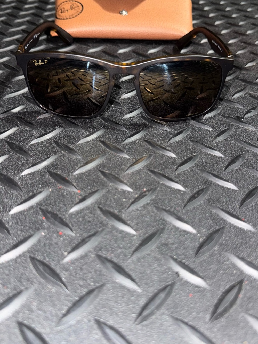 Ray-Ban Chromance Polarized RB4264 Sunglasses